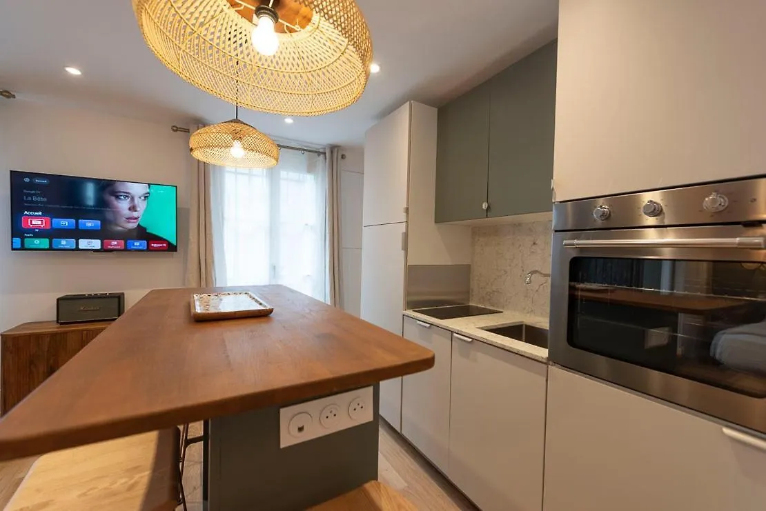 Chiquito Apartment Paris