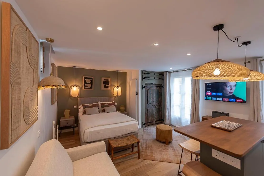 Chiquito Apartment Paris